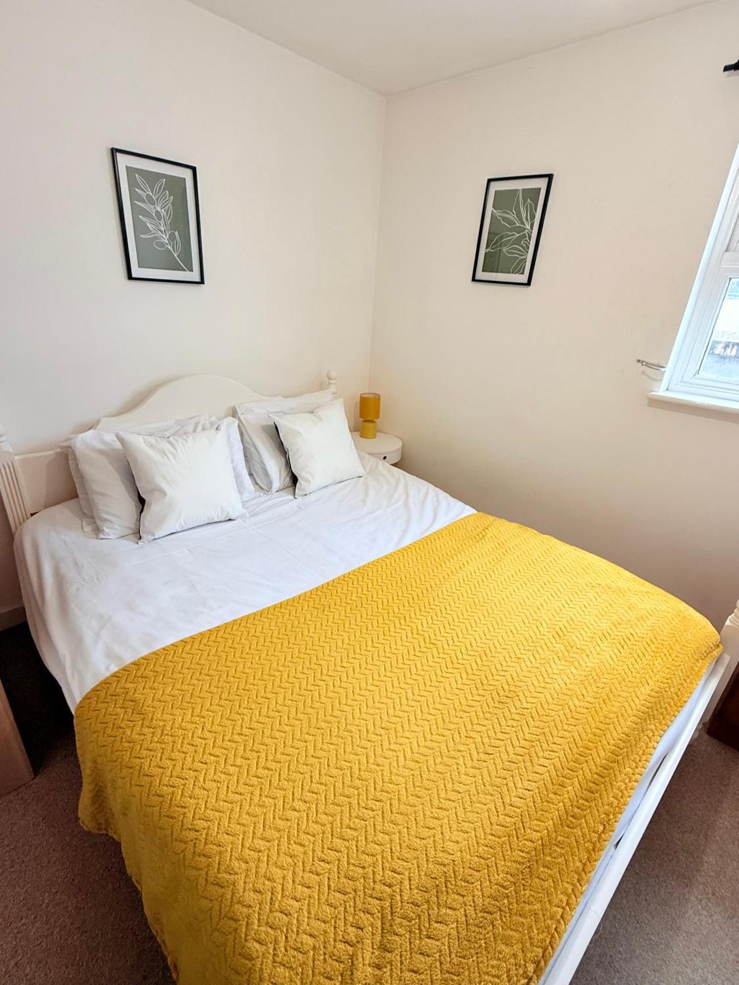Penthouse With City Views Apartment Bristol